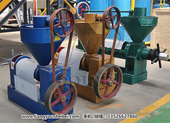 單螺旋大豆榨油機(jī) 單螺旋大豆榨油機(jī)